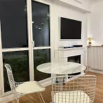 Premium Quiet Elegant Panoramic Elevator Apartment Paris