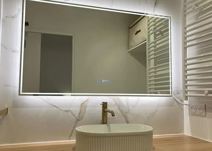 Apartment Premium Quiet Elegant Panoramic Elevator