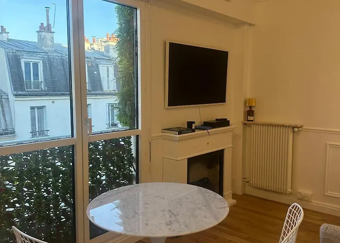 Apartment Premium Quiet Elegant Panoramic Elevator
