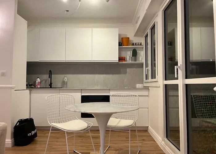 Apartment Premium Quiet Elegant Panoramic Elevator *